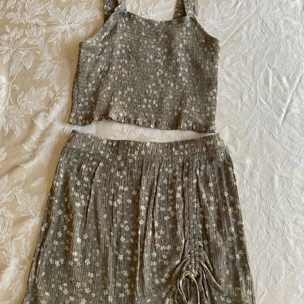 Floral Ribbed Crop Top & Skirt Set in Olive Green $18
